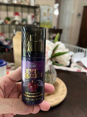 New Bath & Body Works Evil Queen Fine Fragrance Mist - Purple and Gold